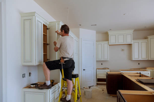 Licensed Cabinet Installation service in Venice, FL - I E Kitchen
