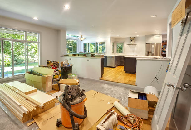 Professional Cabinet Installation technician working in Venice, FL